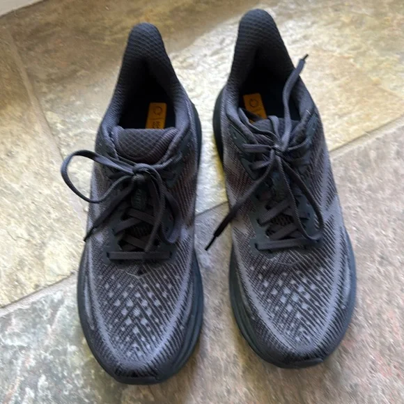 Hoka | Shoes | Hoka Clifton 9 All Black Womens Size 95b  display picture 2